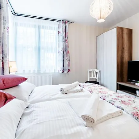 Przy Stoku Z Ogrodem I Tarasem - Pod Karpatka Apartmán Karpacz