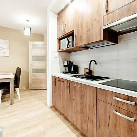 Przy Stoku Z Ogrodem I Tarasem - Pod Karpatka